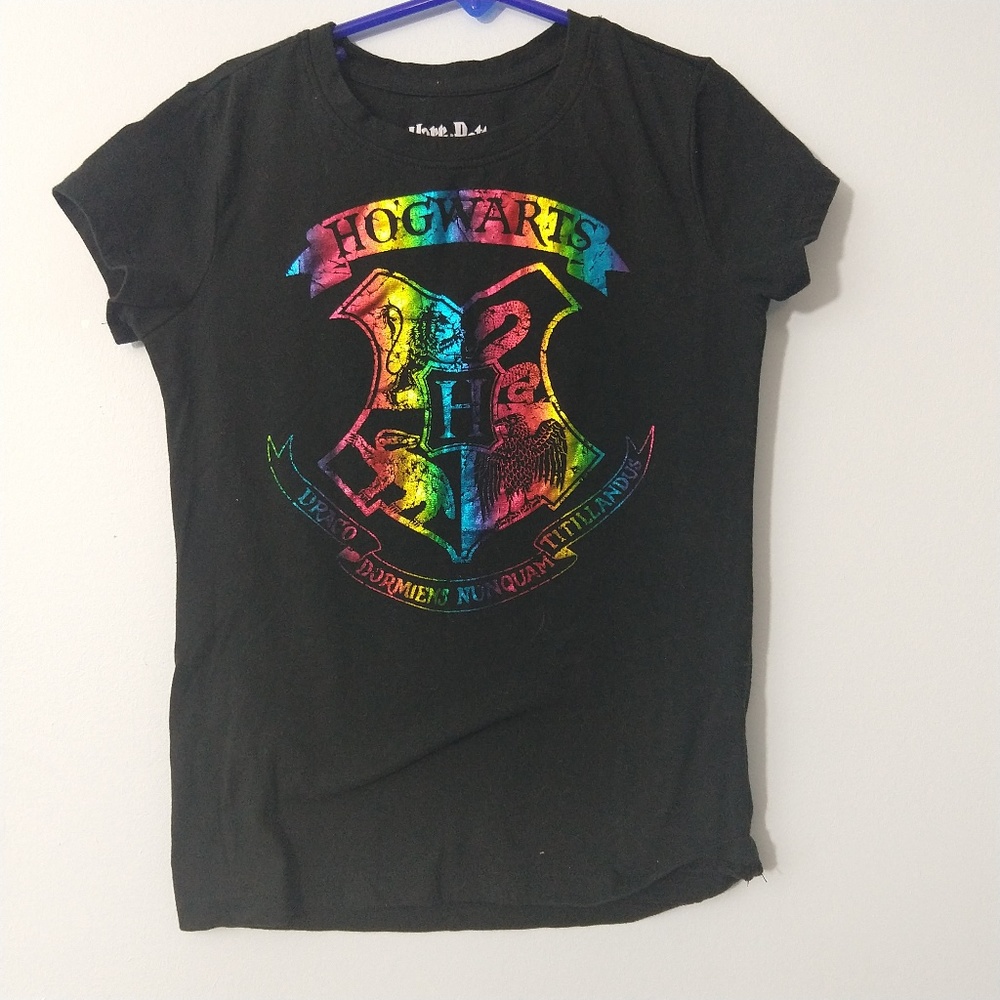 Hogwarts short sleeve T-shirt rainbow girls size 7
